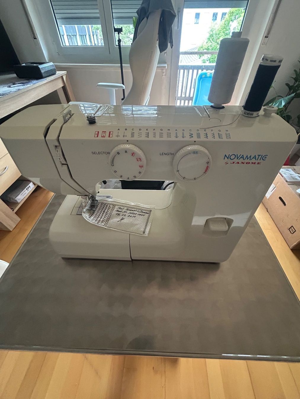 Novamatic Machines à coudre: Novamatic – D'occasion à Dübendorf par nik_z59x