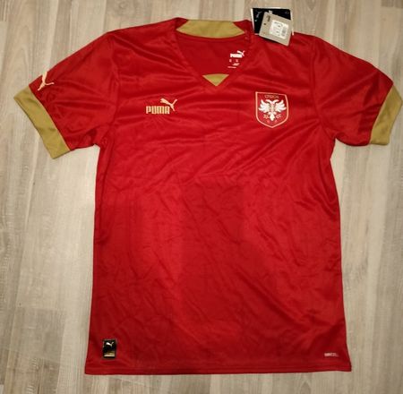 Puma Serbien Trikot Gr. M, neu+ungetragen, statt Fr. 100.--