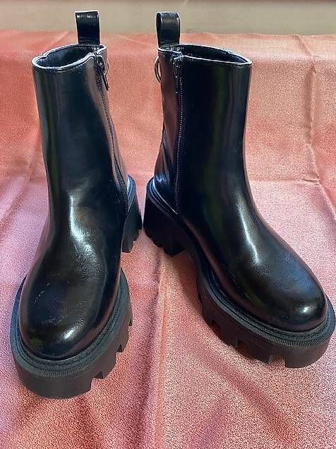 Scarpe da donna: Plateau-Stiefeletten/Boots "pimkie" – Usato da Cazis venduto da arinba