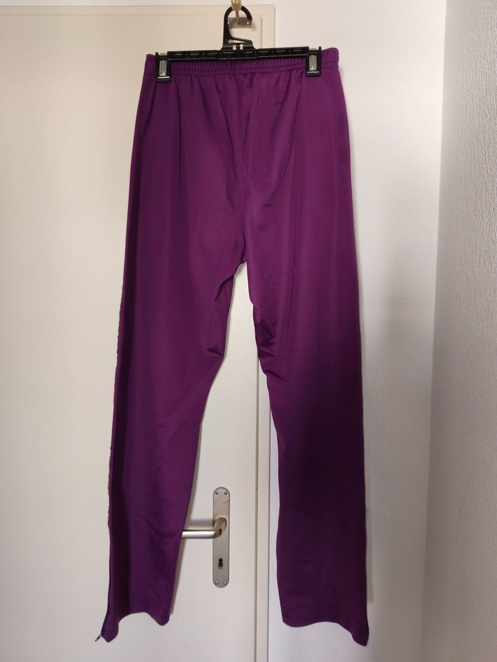 Pantaloni: Pantalon Australian Violet & doré – Usato da Plan-les-Ouates venduto da DALBAC 2