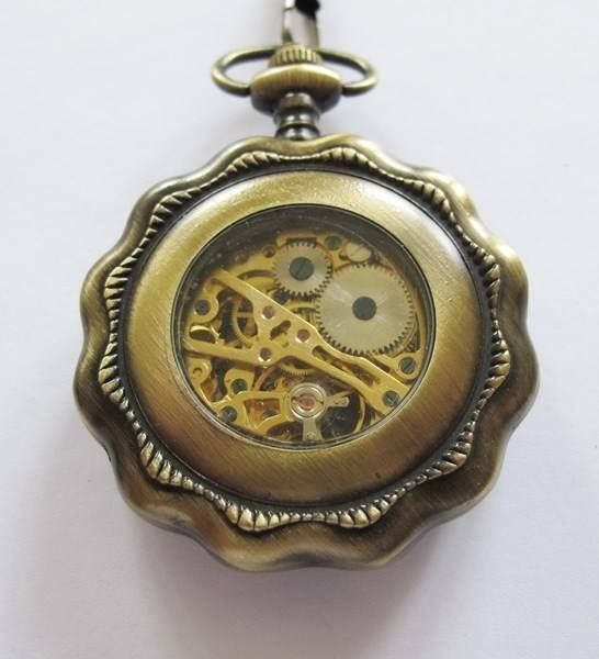 Uhren: Steampunk Skeleton Taschenuhr Handaufzug – Neu (gemäss Beschreibung) aus Schwanden GL von UHRKNALL 2