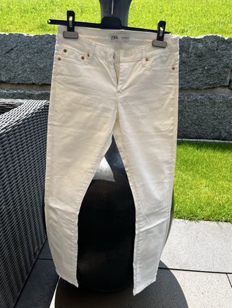 Zara Jeans Lederoptik Gr. 36
