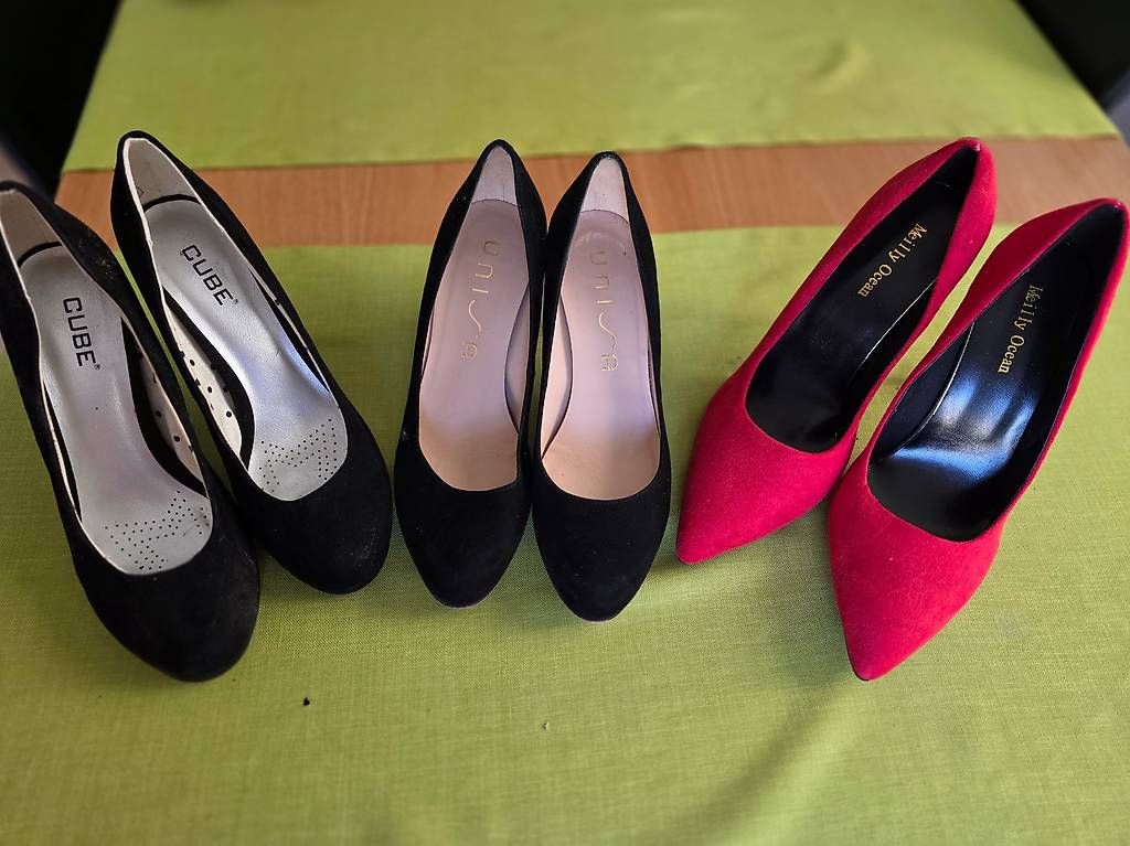 Scarpe da donna: High Heels Grösse 39 - 9 Stück – Usato da Bern venduto da Sardou 3