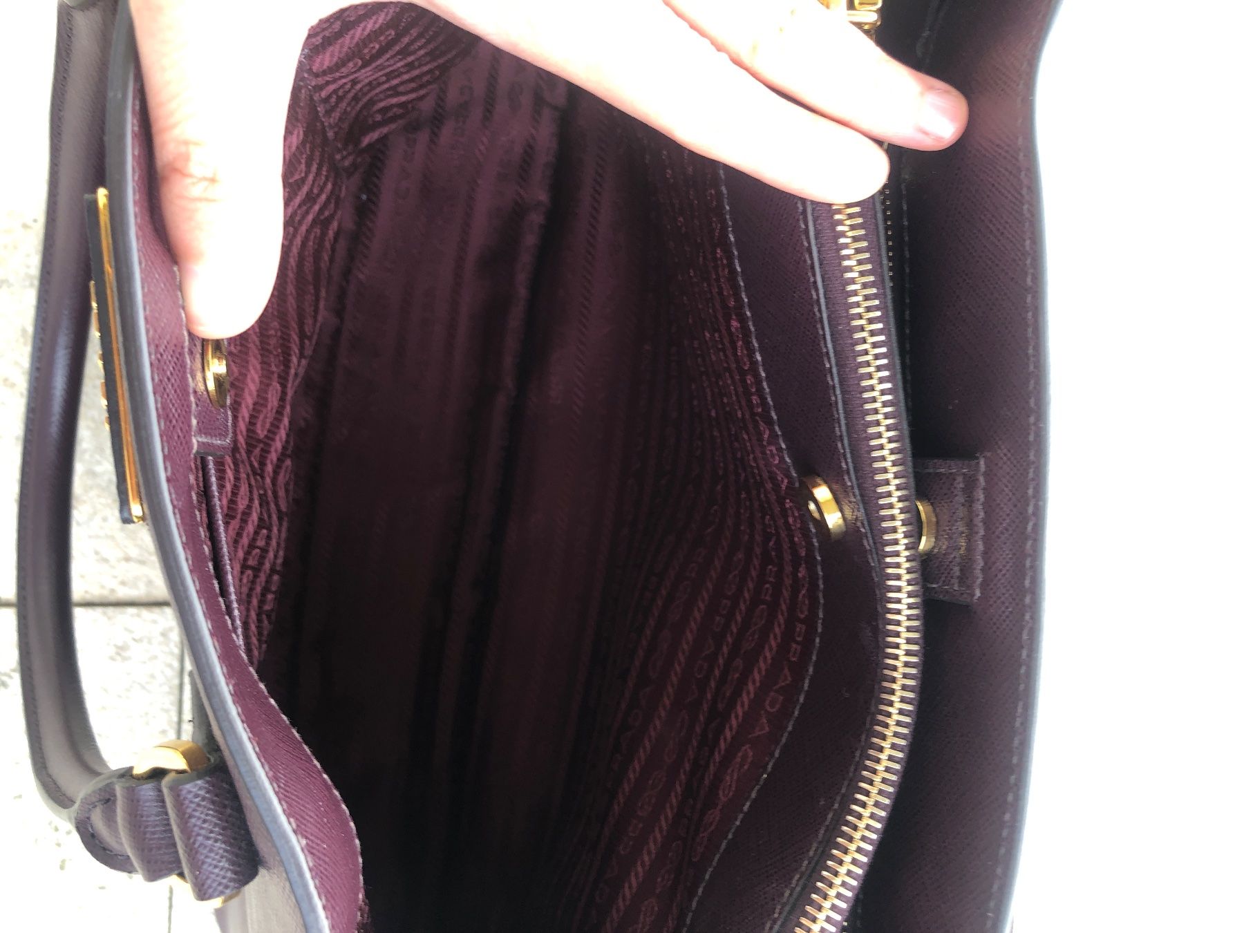 Prada Borse da donna: Prada Handtasche – Nuovo (secondo la descrizione) da Wetzikon ZH venduto da yirenai 4