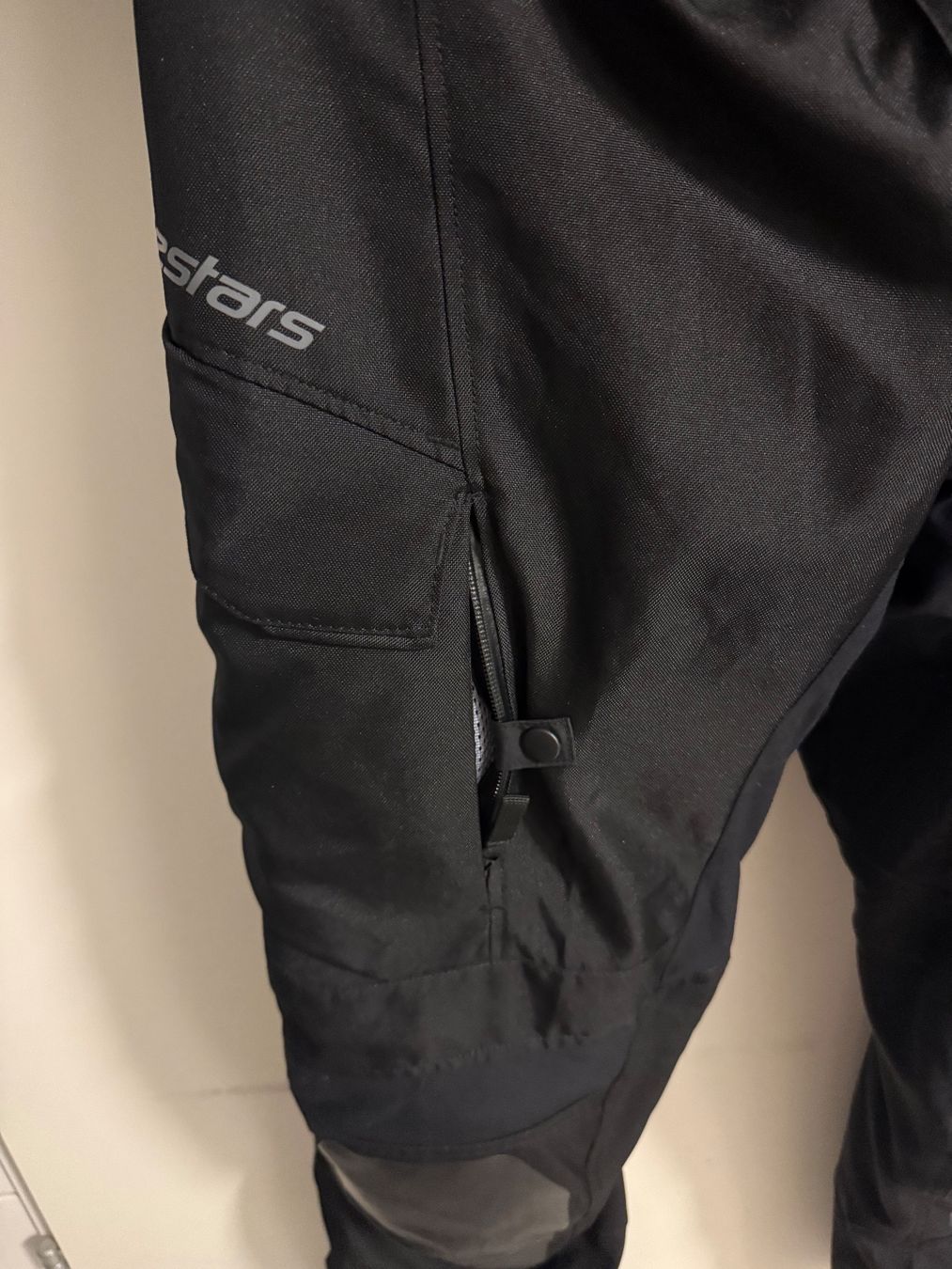Alpinestars Lots de vêtements: Alpinestars Stella Waterproof Jacket & Waterproof Pants – Neuf (Voir description) à Bülach par tuana.s 7