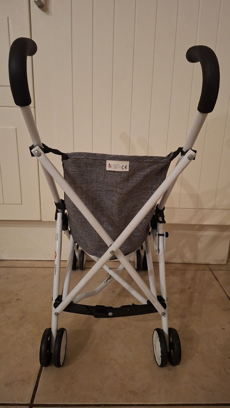 Voitures de poupées: Puppen Buggy  – D'occasion à Zürich par AleksandraS 1