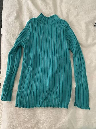Pullover green size M