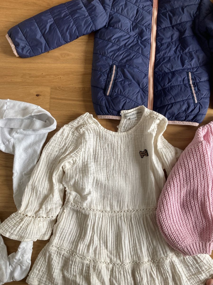 Lotti & Set di vestiti: Mädchen Kleidungspaket Gr 98/104 – Usato da Staad SG venduto da gab_7dr9 7