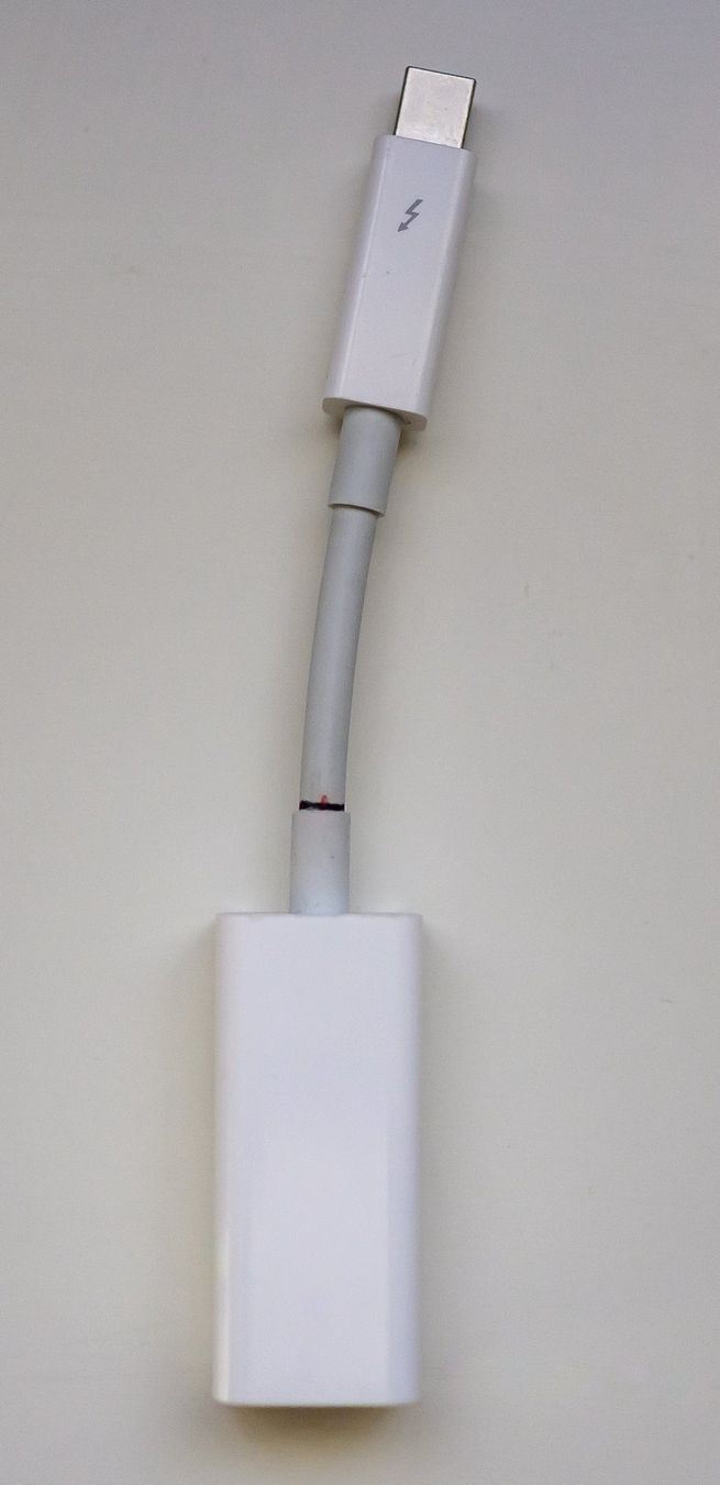 Unità & Adattatore: Apple Adapter A1463 (Thunderbolt 2 auf Firewire) – Usato da Chur venduto da Mcama
