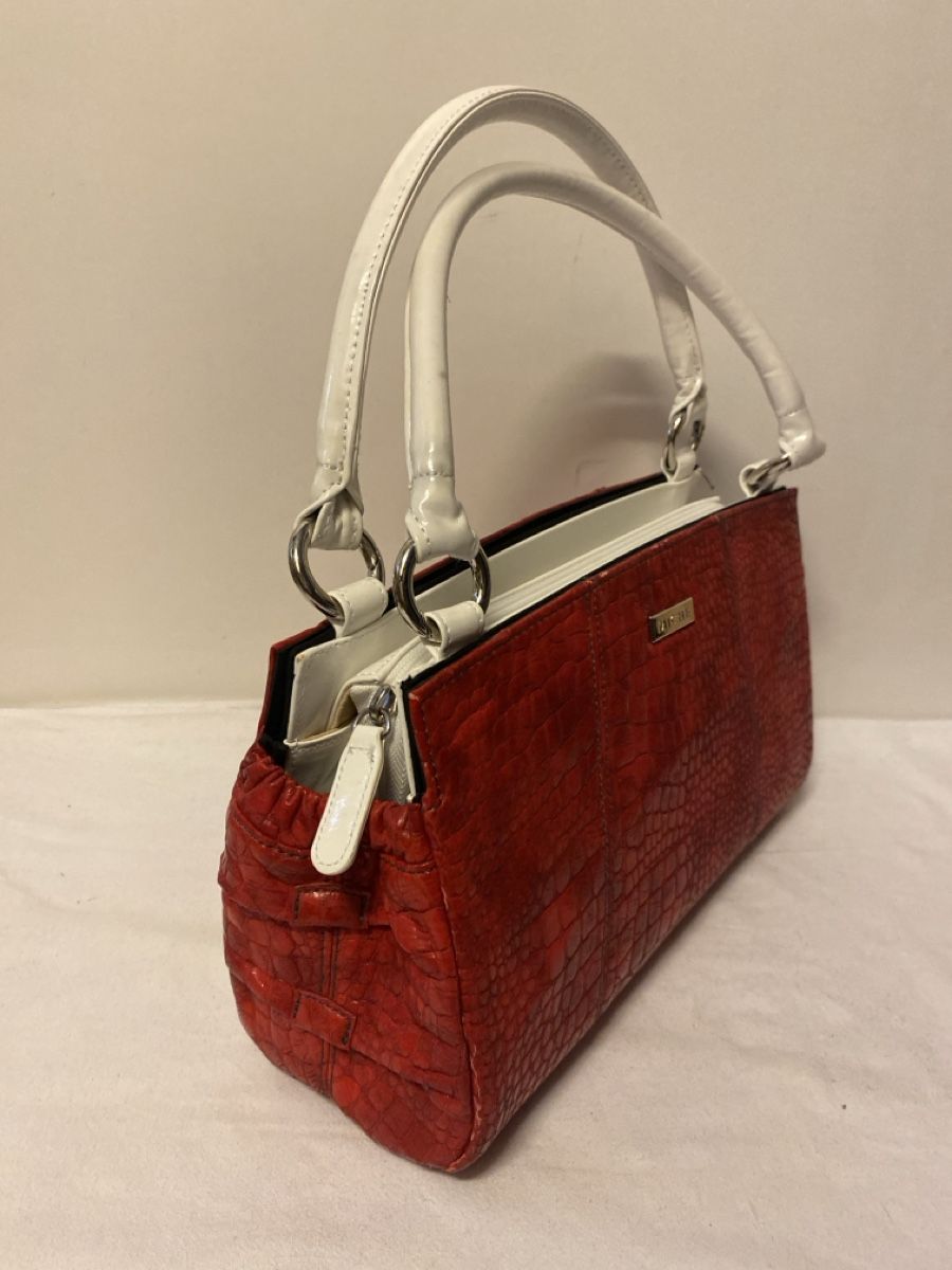 Borse da donna: Rote Handtasche MICHE Bag shells Classic – Usato da sursee venduto da trilli-tralli 5