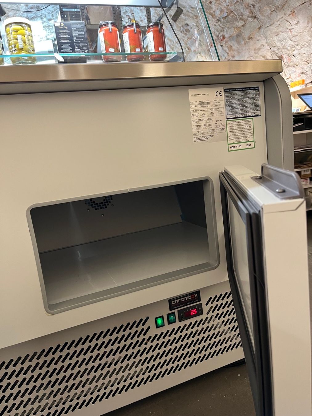 Réfrigérateurs: Frischwarentheke Salina 80 V, Tecnodom – D'occasion à Rapperswil SG par inf_tlm8 4