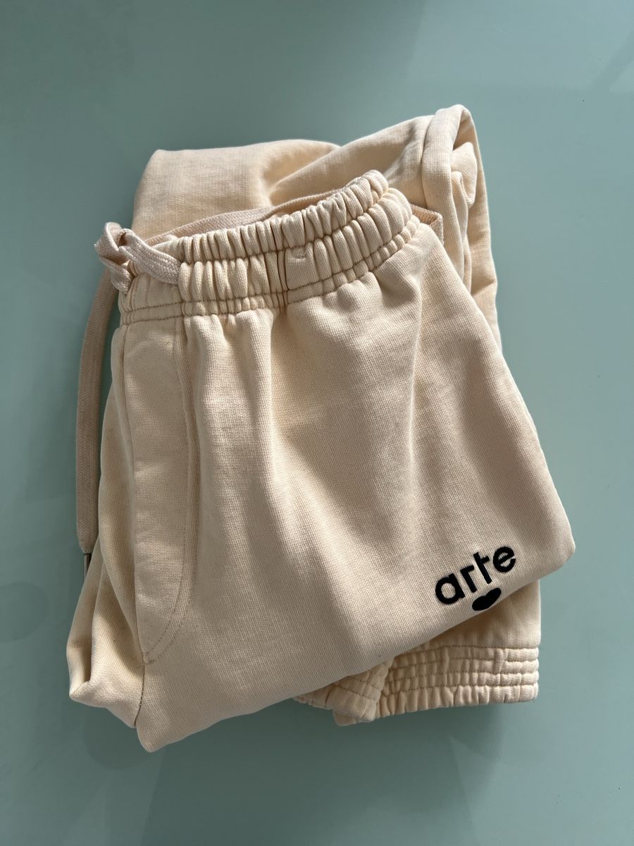 Pantaloni: Arte Antwerp Jogging Pants – Usato da Renens VD venduto da ale_q6bz