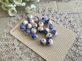 20 Perlen Perles blau Blumen bleu Keramik Shabby Chic