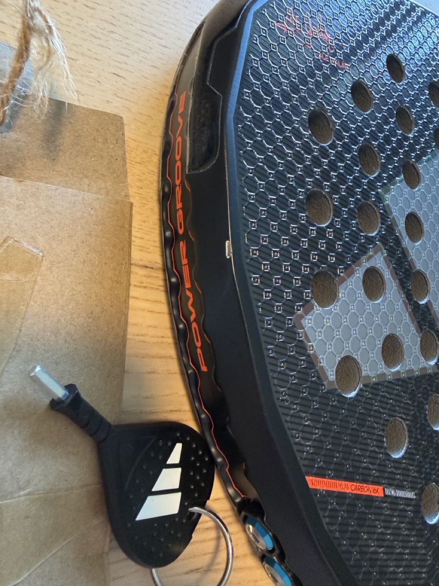Adidas Racchette: Used 2026 Adidas Metalbone Padel Racket – Usato da Granges-Paccot venduto da Flyingwarrior 1