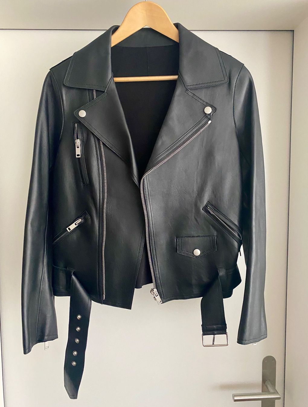 Giacche: Damen Leder Jacke – Usato da Zürich venduto da ron_t88f