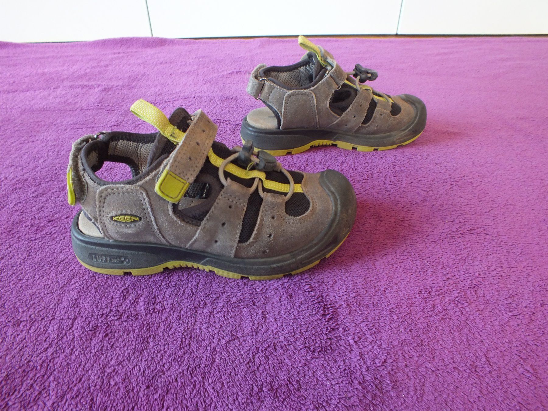 Keen Scarpe per ragazzi: Keen Wanderschuhe/-Sandalen Gr.31 – Usato da Müllheim Dorf venduto da Seeeule01 4