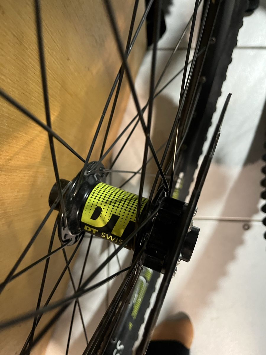 Continental Pneus & Kompletträder: Laufradsatz 27.5 DH - continental hydrotal – Gebraucht aus Essert FR von BendaDaniel 2