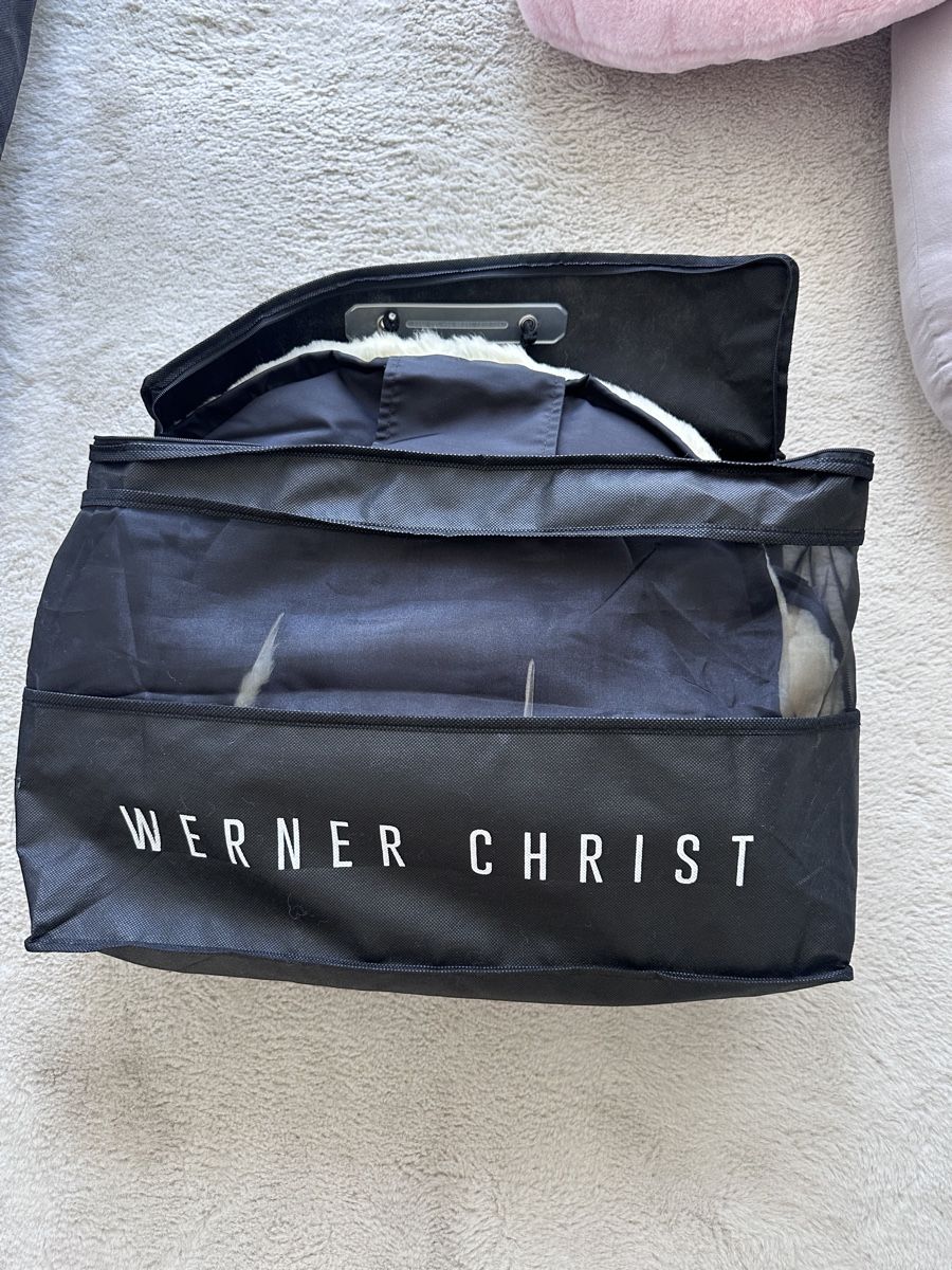 Werner Christ Sacchi a pelo: Fusssack Werner Christ Lammfell Schwarz Baby – Usato da Richterswil venduto da jul_qnt6 2