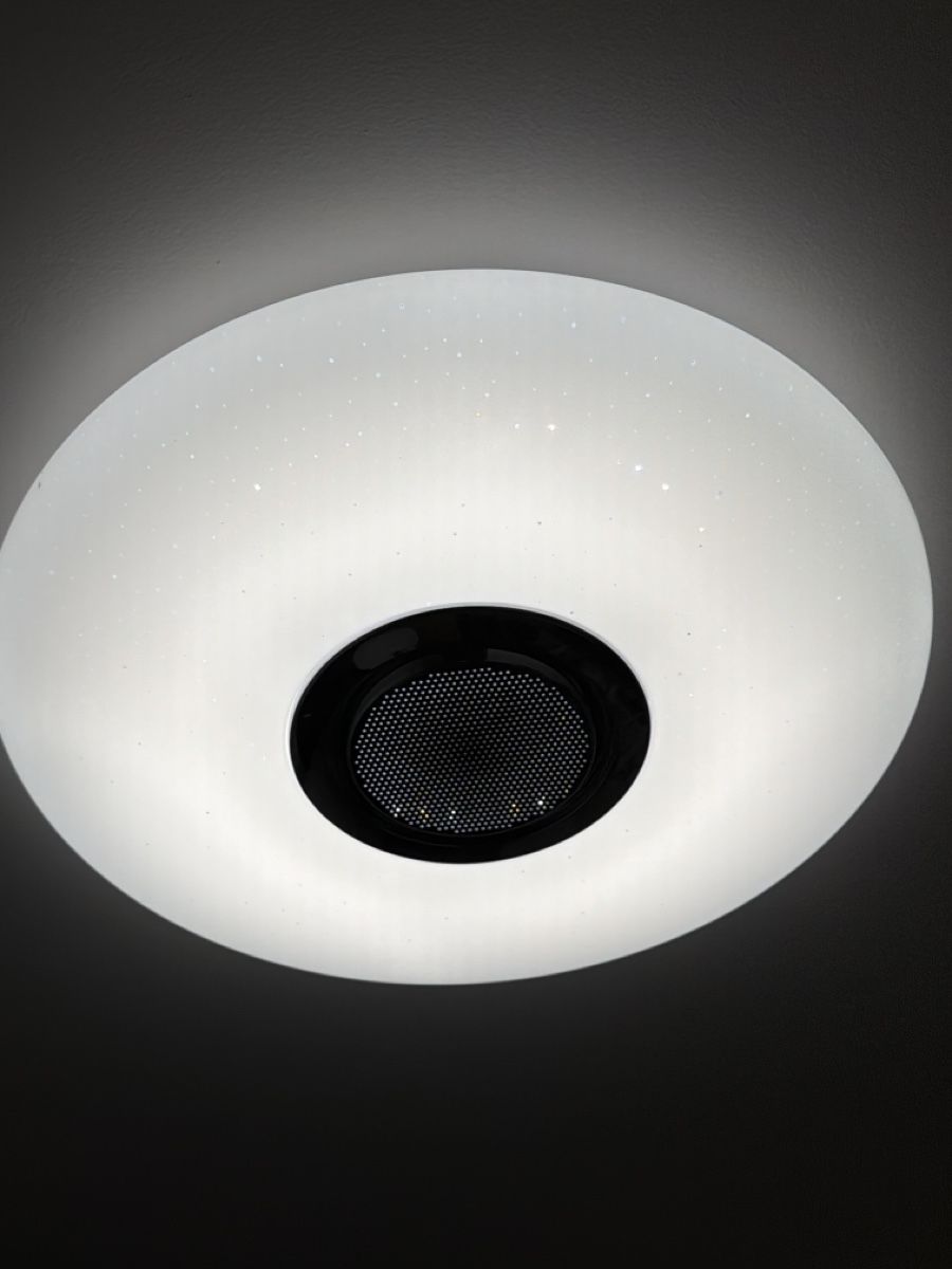Lampadari & plafoniere: LED Ceiling Light with Bluetooth Speaker Round White – Usato da Oberägeri venduto da eve_w5nl 2