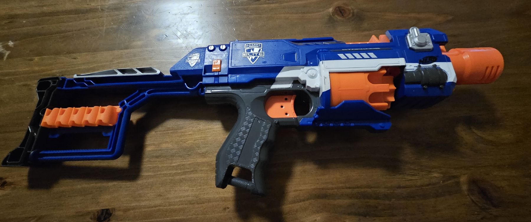 Nerf Giocattoli: Nerf N-Strike Elite Stockade - Excellent état ! – Usato da Delémont venduto da bor_glm7 1