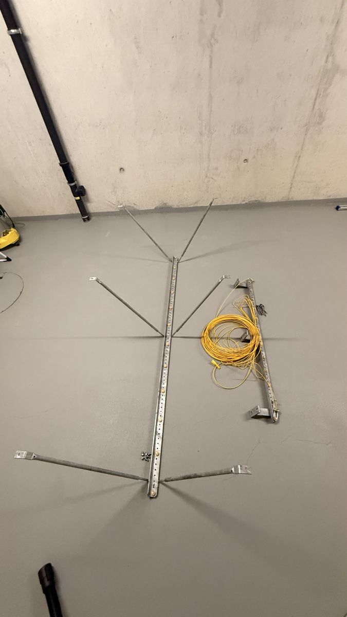 Stenditoi: Deckentrockner / Wäschetrockner zur Deckenmontage – Usato da Biel/Bienne venduto da Buhl3 1