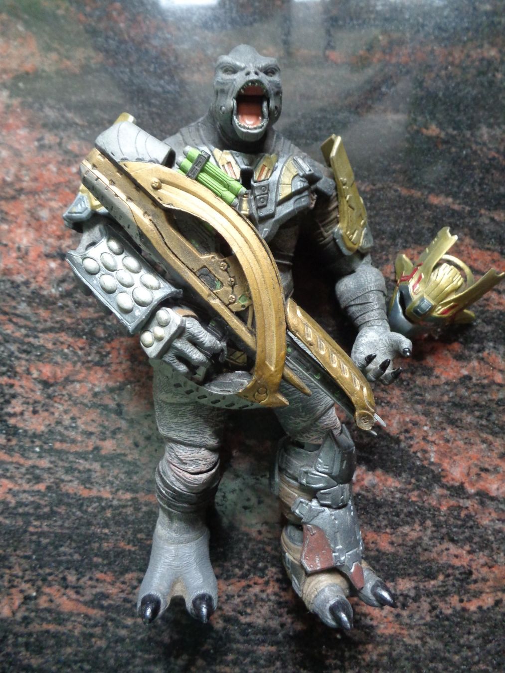 Statuette: HALO Golden Brute – Usato da sargans venduto da Angamar 2