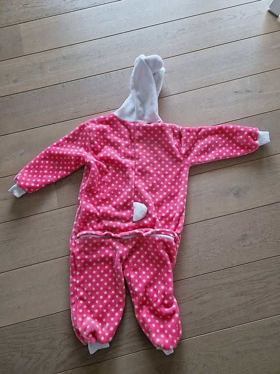 Costumi: Fasnachtskostüm Hello Kitty – Usato da Gelterkinden venduto da Eve1711