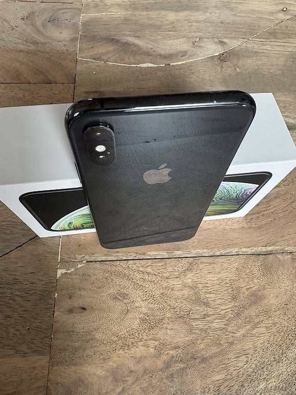 Apple Telefoni cellulari / Smartphones: IPhone XS 256GB Space Gray – Usato da Kleinandelfingen venduto da sou_v6vt 2