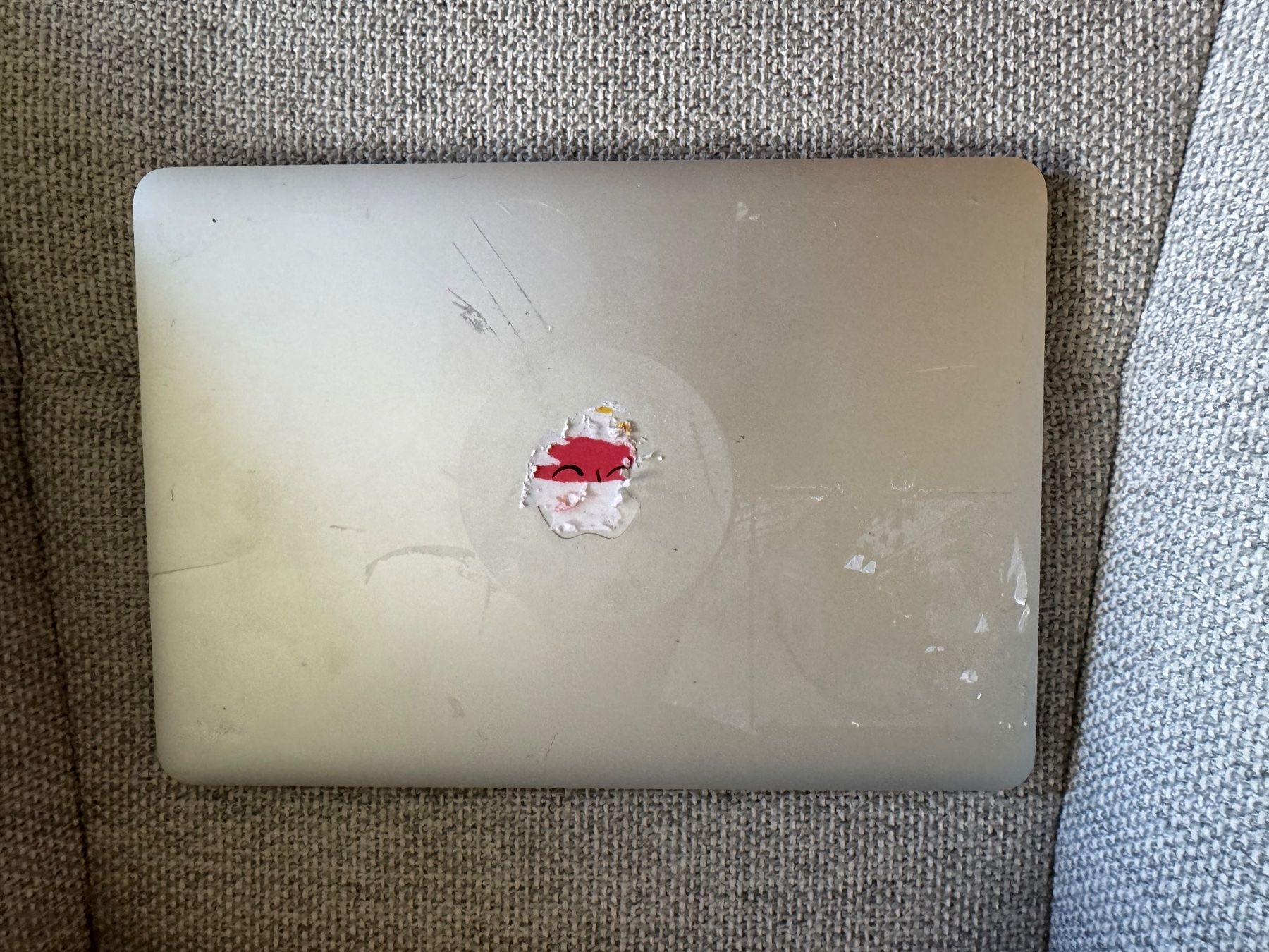 Apple Portables: MacBook Pro 13 – Défectueux à Adliswil par Busys 2