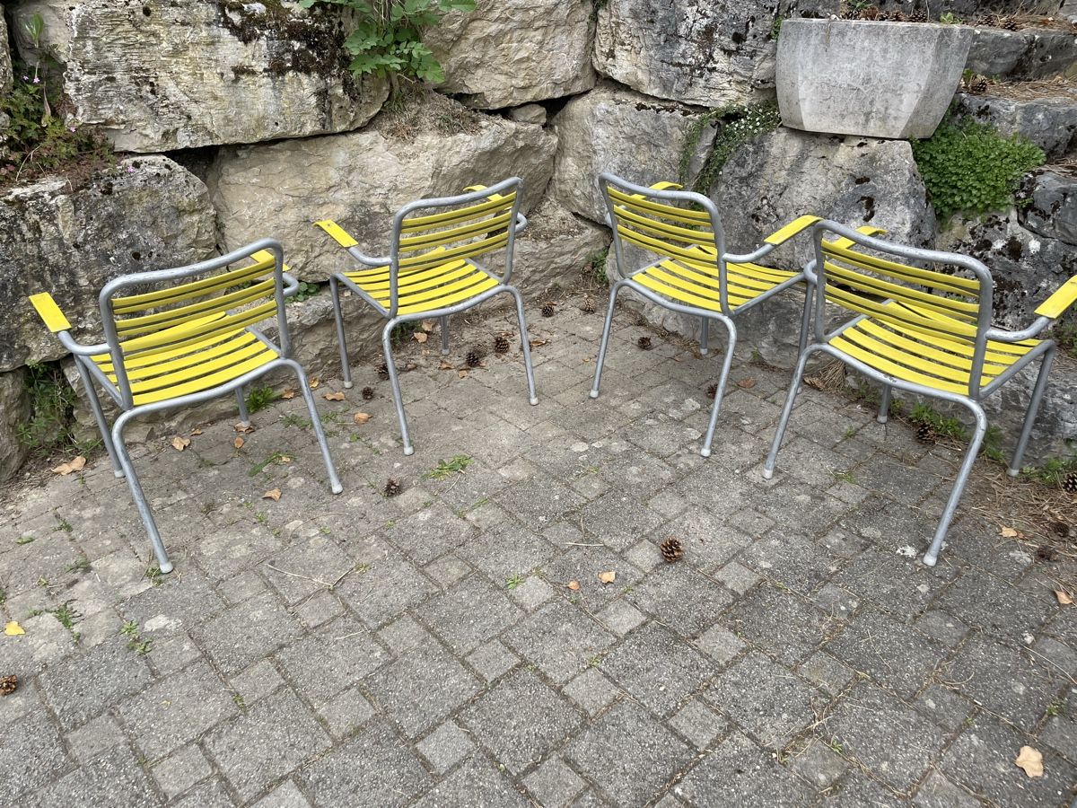 Sedie: 4 Chaises de jardin Vintage Jaune – Usato da Vallamand venduto da Bricbracbroc82 5