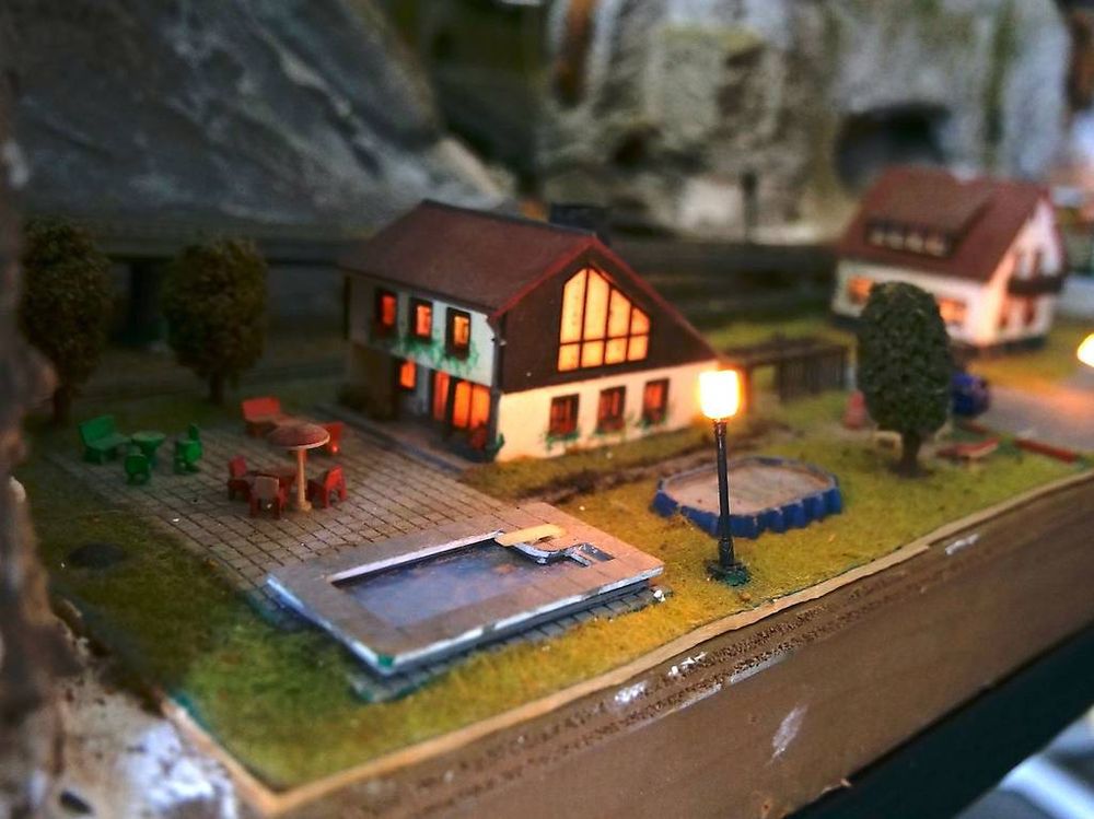 Pista Trenino Scala H0 Plastico Trenino Elettrico Plastico