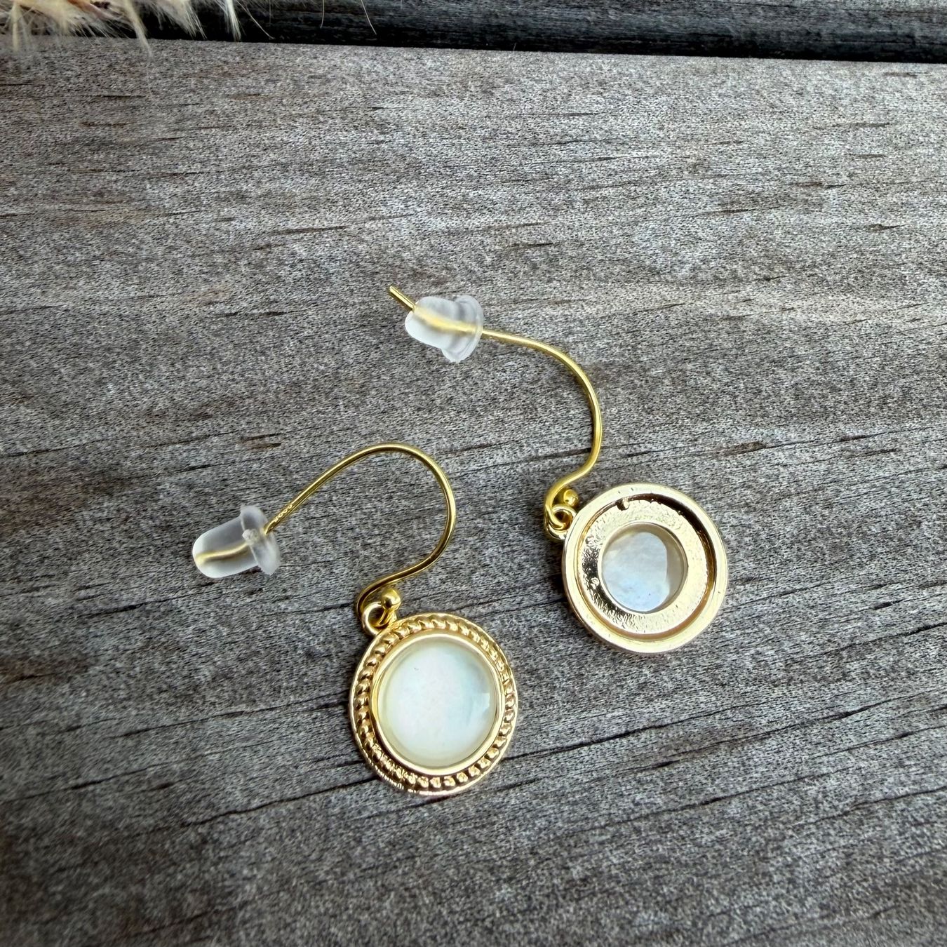 Orecchini pendenti & Orecchini a lobo: Wow: vergoldete Perlmutt Ohrhänger irisierend – Nuovo (secondo la descrizione) da Rombach venduto da Ivreajewels 4
