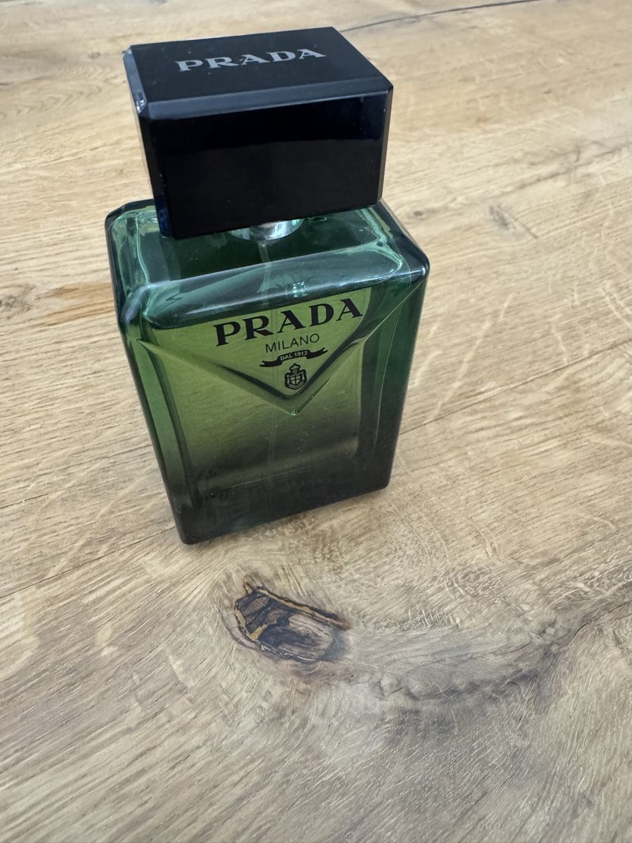 Prada Parfums & Eau de Toilette: Prada Paradigme, Eau de Parfum 100ml – D'occasion à Thun par Im_Jo