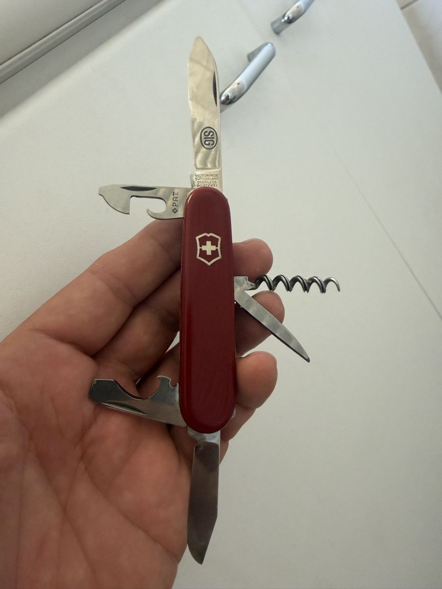 Victorinox Coltelli tascabile: Sackmesser Victorinox-Victoria  – Usato da Baden venduto da noli.r 2