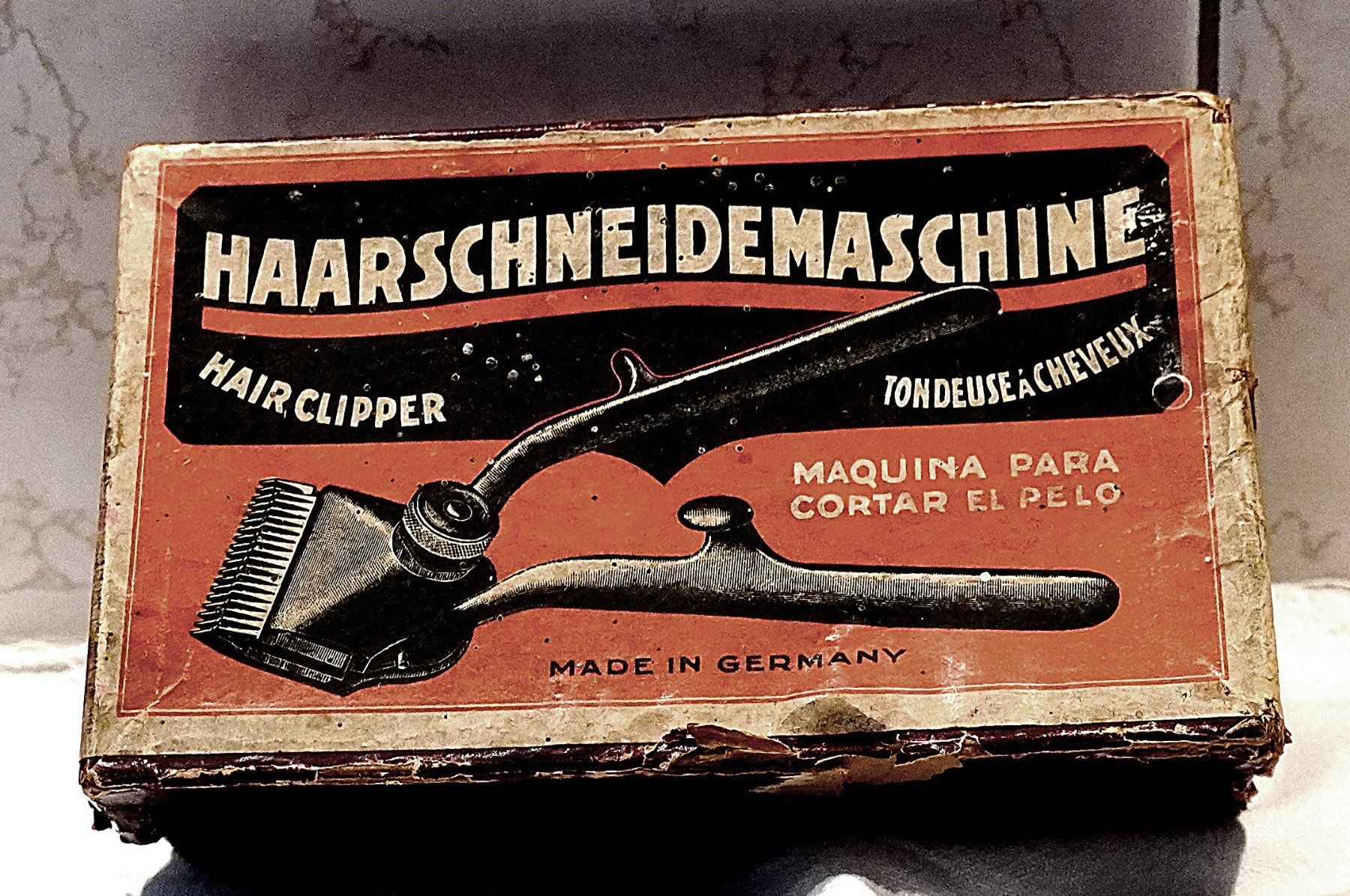 Taglio: Haarschneidemaschine  antik – Usato da Baar venduto da 2cvbaar