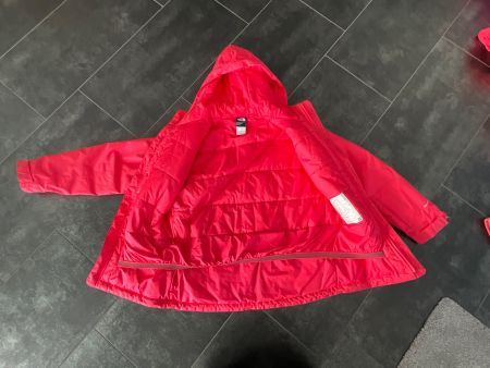 The North Face Jacke rot Kindergrösse L(entspricht ca. 158)