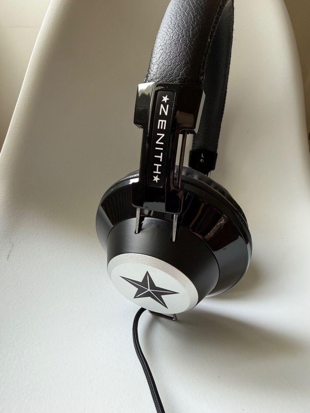 Kopfhörer: Casque audio, brandé Zenith – Gebraucht aus Hauterive NE von mwueth 2
