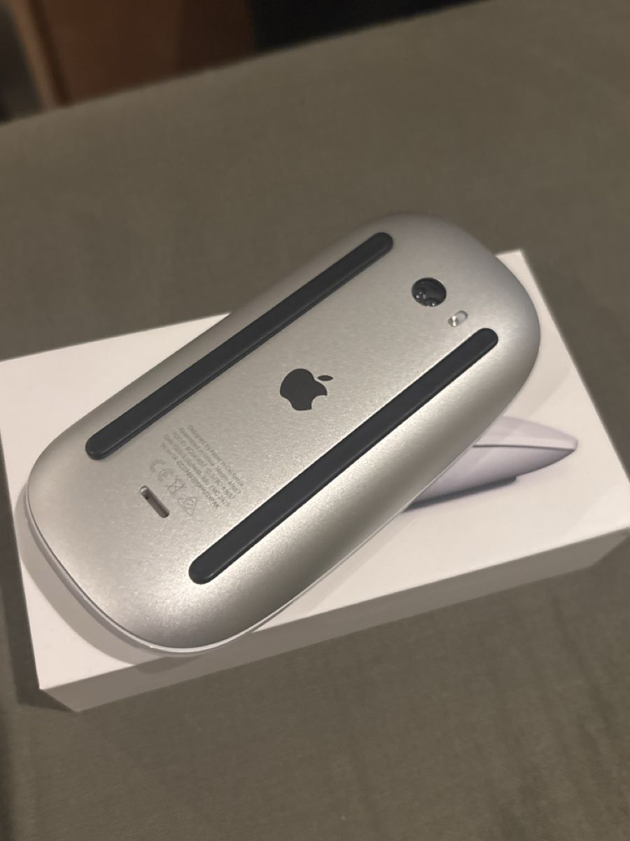 Apple Mouse: Apple Magic Mouse 2 in original packaging – Nuovo e nell'imballaggio originale da Genève venduto da Watchaddict16 4