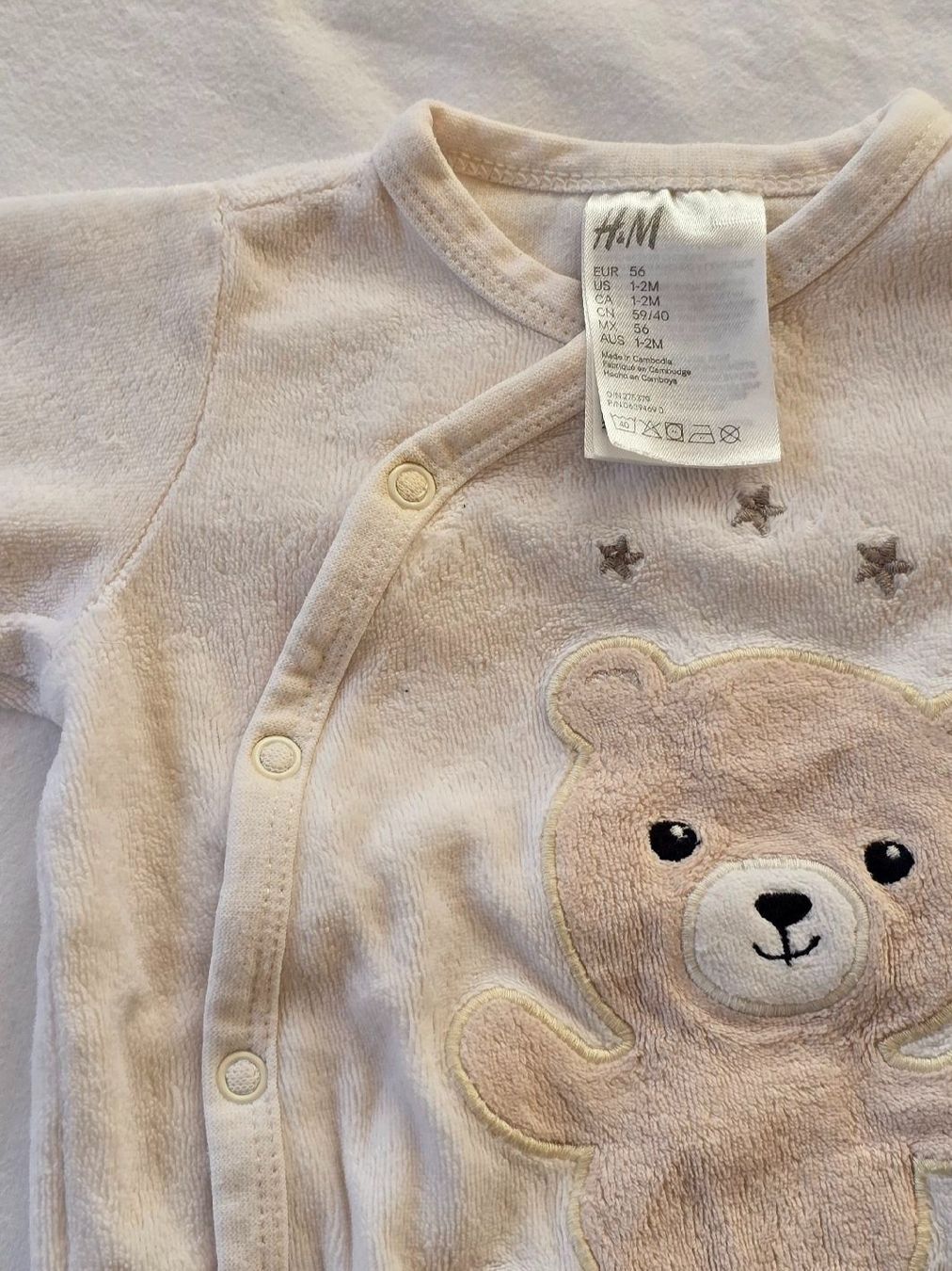 H&M Pyjamas & Ähnliches: warmer Baby Strampler – Gebraucht aus Alpthal von M.J.A. 1