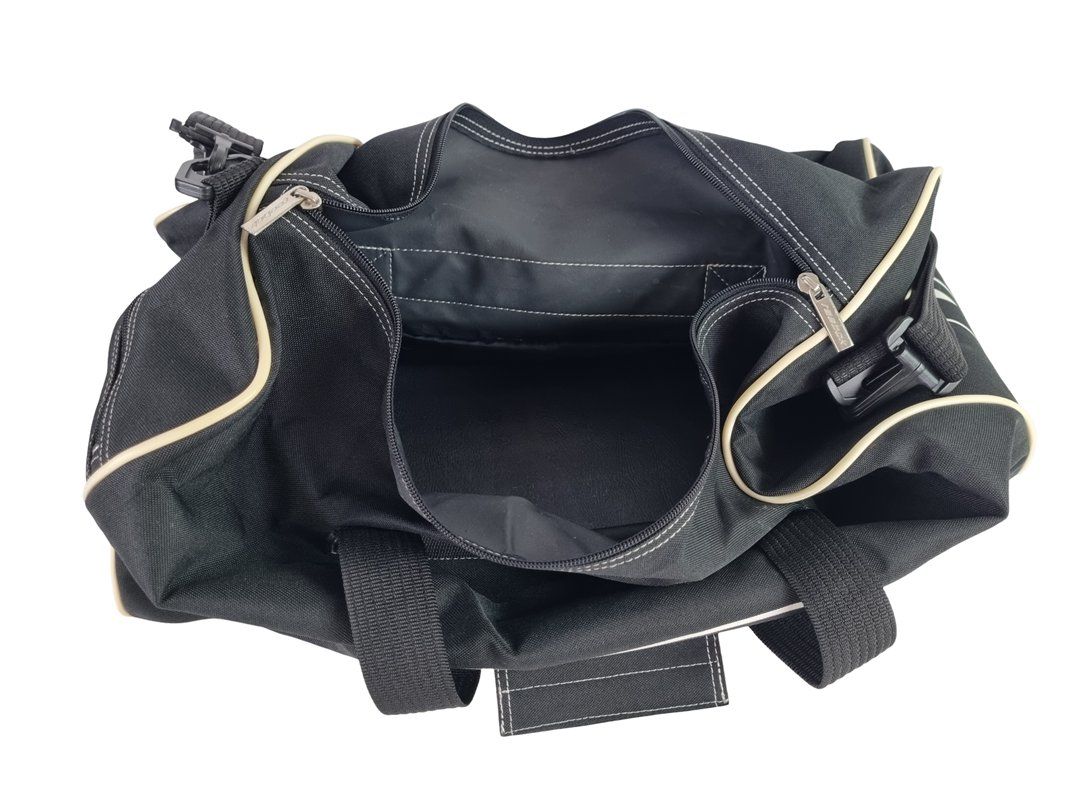 Reebok Borse: REEBOK Sporttasche – Usato da Wangen b. Olten venduto da Restwert_Wangen 4