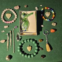 Schmuck Set: Armbänder, Ohrringe, Anhänger, Glücksbringer!