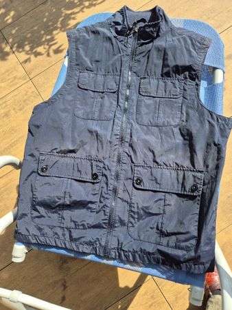 Gilet dunkelblau mit vielen Taschen Gr.  L