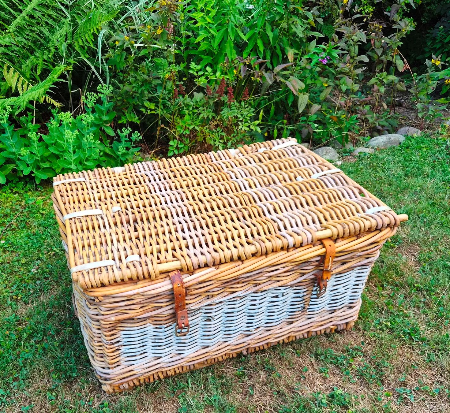 Sonstiges für Haushalt & Wohnen: Große Vintage Weidentruhe / Wäschekorb "LAUNDRY" – Gebraucht aus Zürich von Primanoctis 4