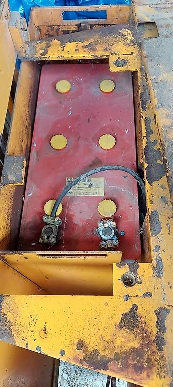 Carrelli elevatori e a forche: Ameise deichselstapler  – Usato da Flawil venduto da Hunterz32 4