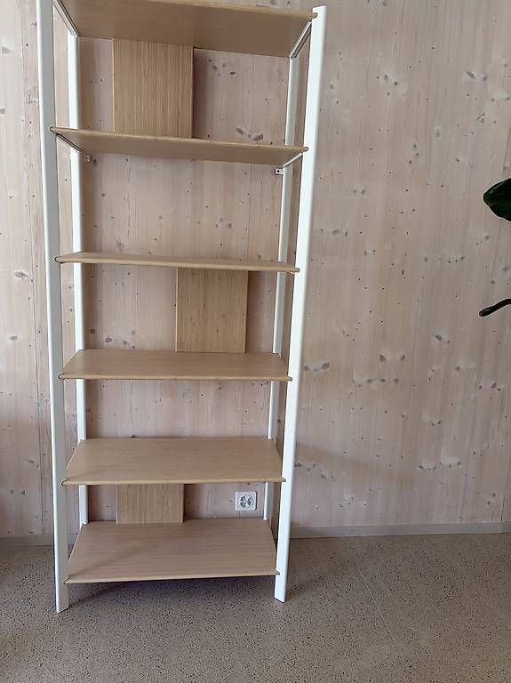 Scaffali: IKEA Regal / Leiterregal Holz Weiß  – Usato da Altendorf venduto da kat_rpk5