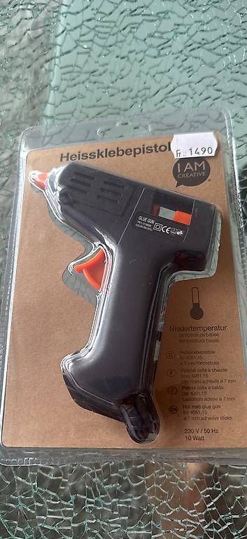 Tutti gli attrezzi: Heissklebepistole – Usato da Uzwil venduto da Dr_Kiss