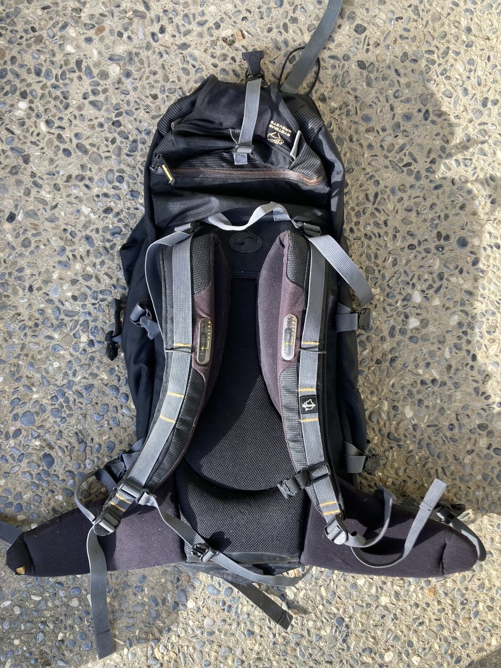 Lafuma Zaini: SAC D'ALPINISME LAFUMA - 40 LITRES – Usato da Vandoeuvres venduto da ngc_9qj2 1
