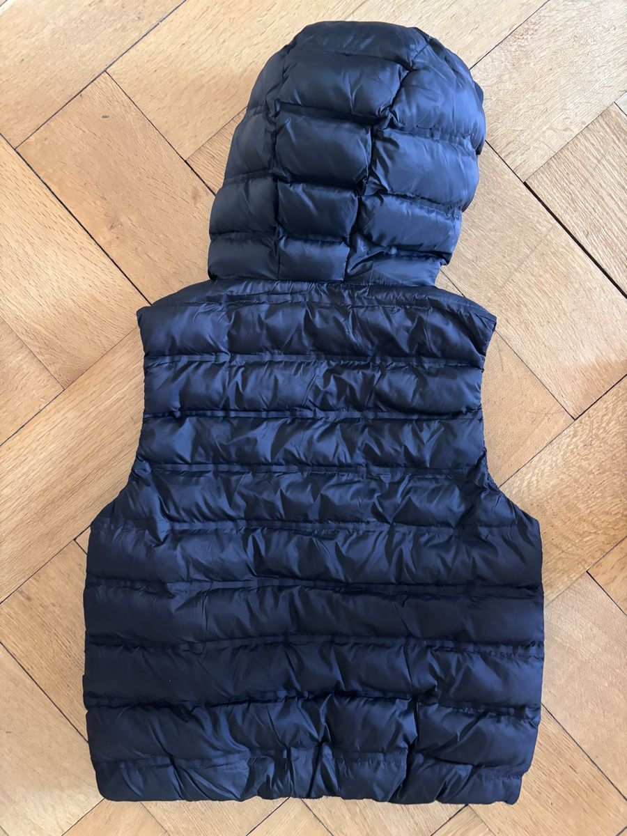 Zara Altro abbigliamento per bambino: Gilet, 140 schwarz – Usato da Zürich venduto da gucks 2
