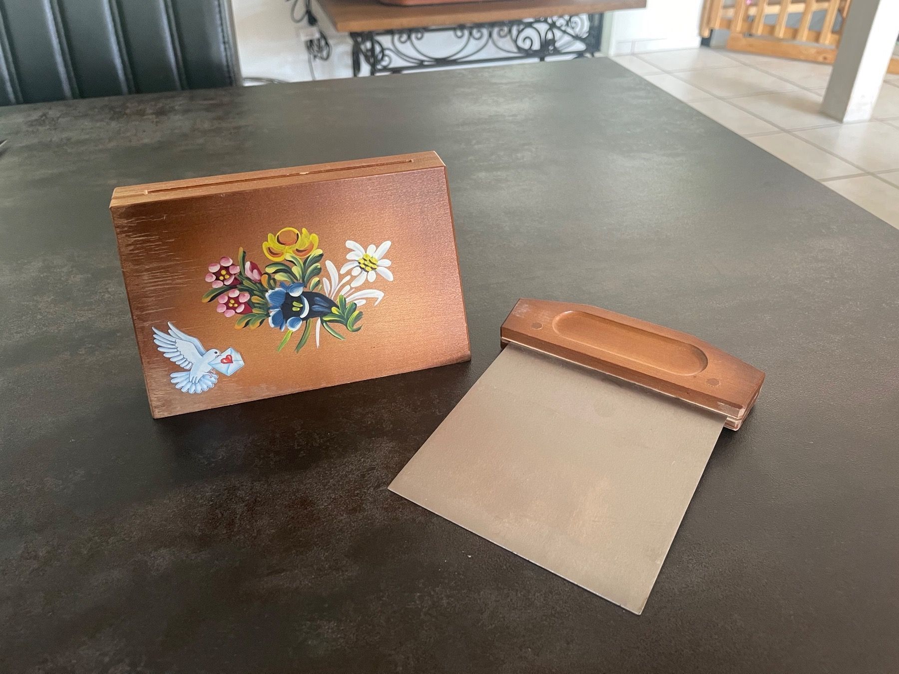 Posate: Ancien Couteau à Fromage – Usato da Vallamand venduto da Bricbracbroc82