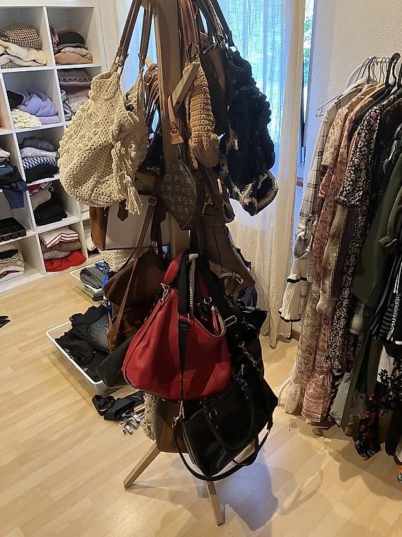 Lots de vêtements: Vêtements  – D'occasion à Le landeron par Manank 4